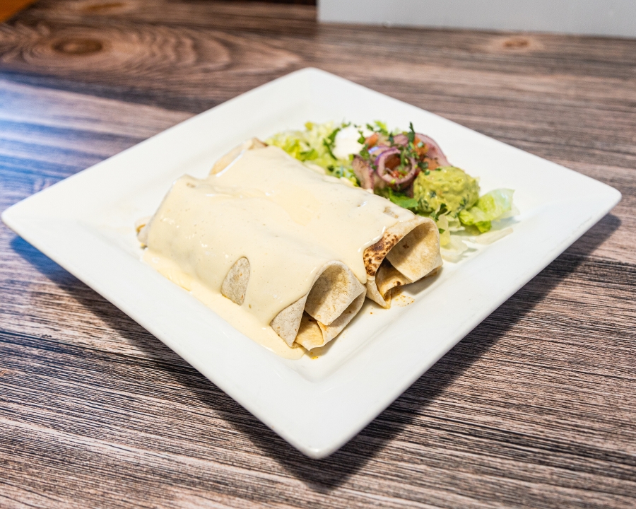 Burritos Tipicos.