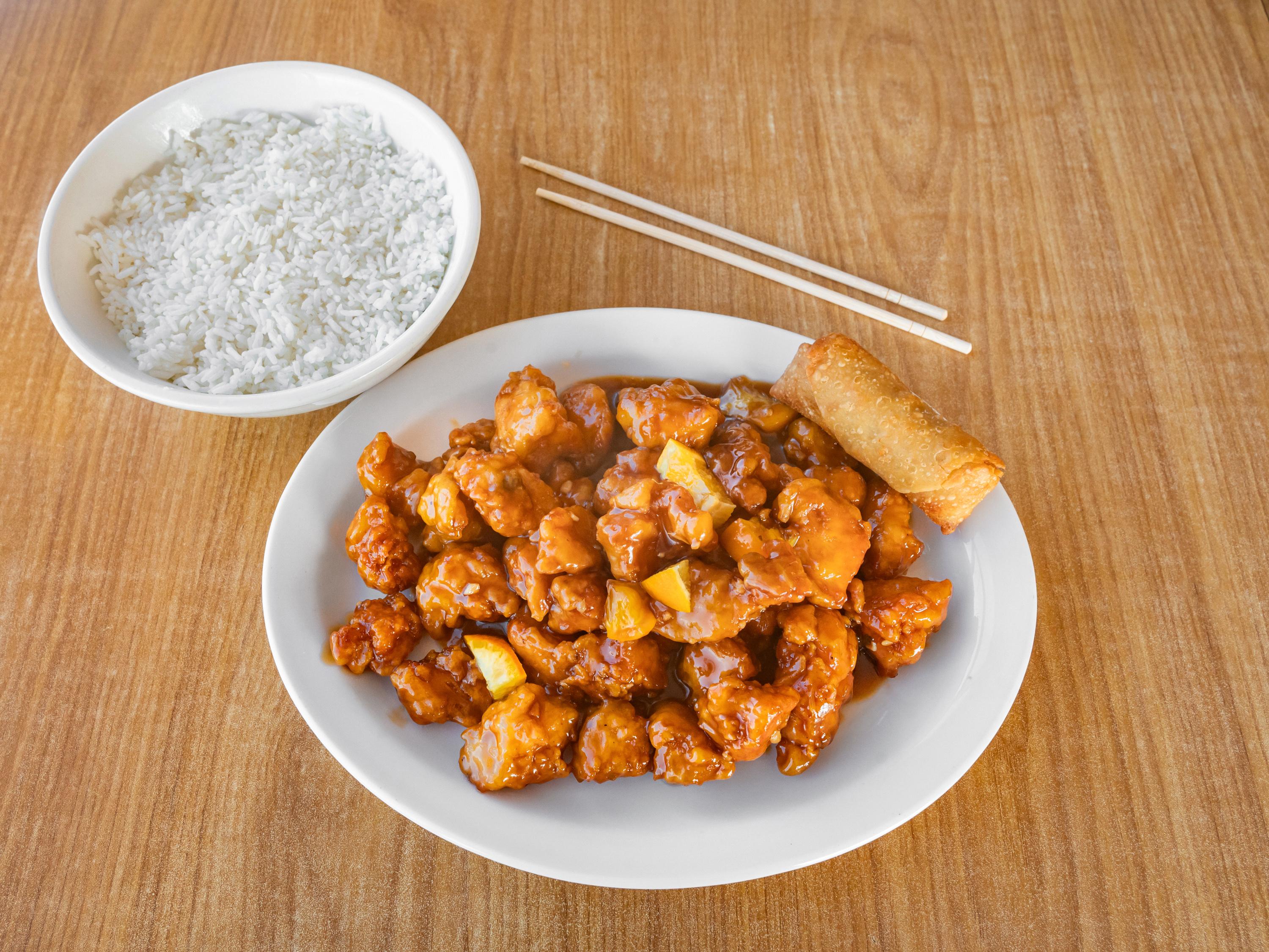 L-ORANGE CHICKEN.