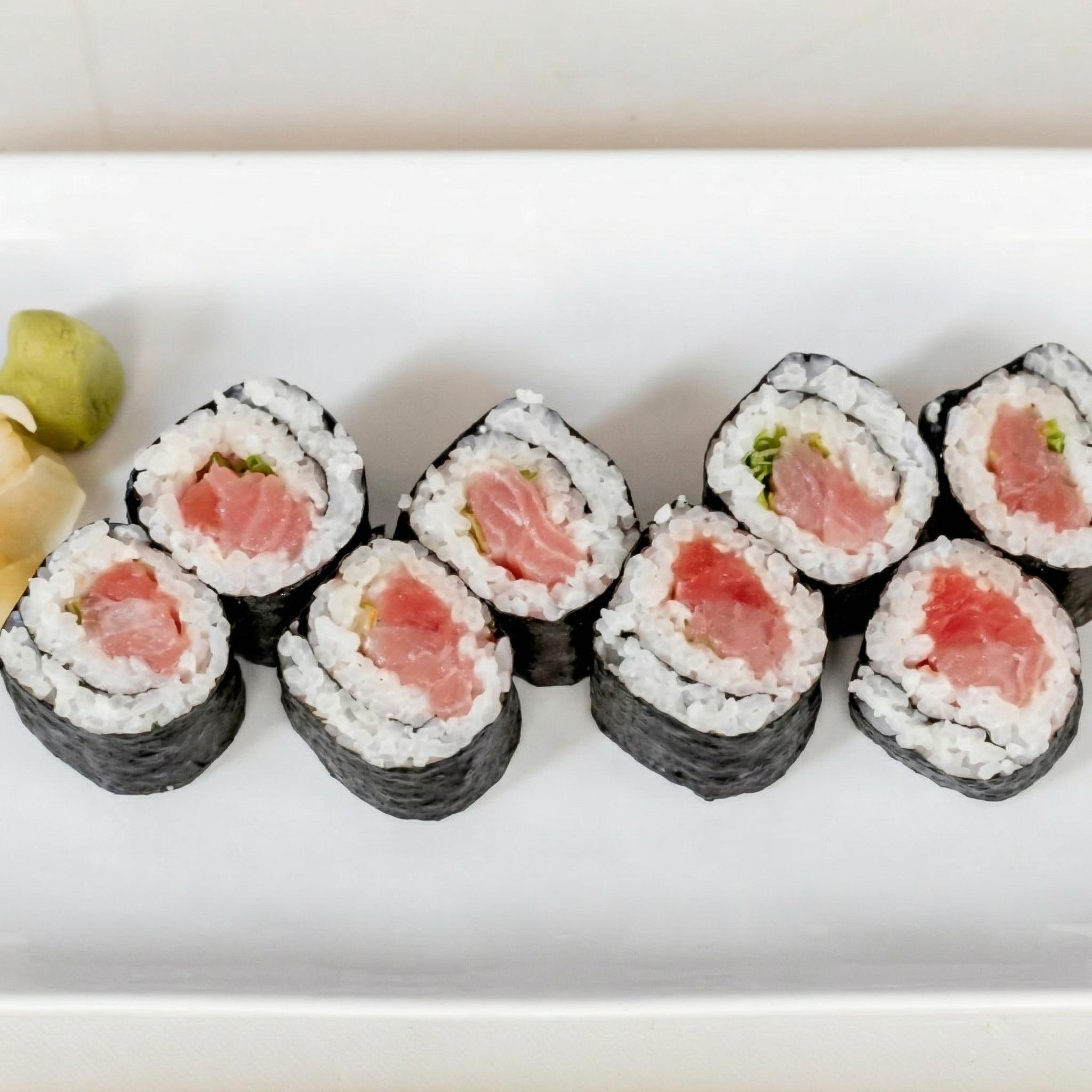 Tuna Roll.