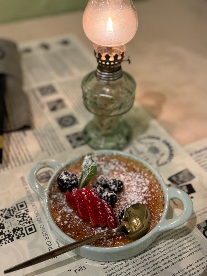 Sai Gon Creme Brulee.