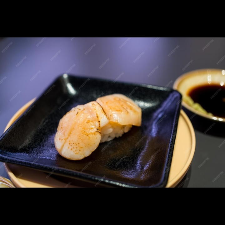 Uni Cream "Hotate" Scallop Nigiri 1 Pc.