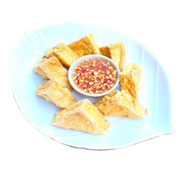 Fried Tofu (8 pcs).