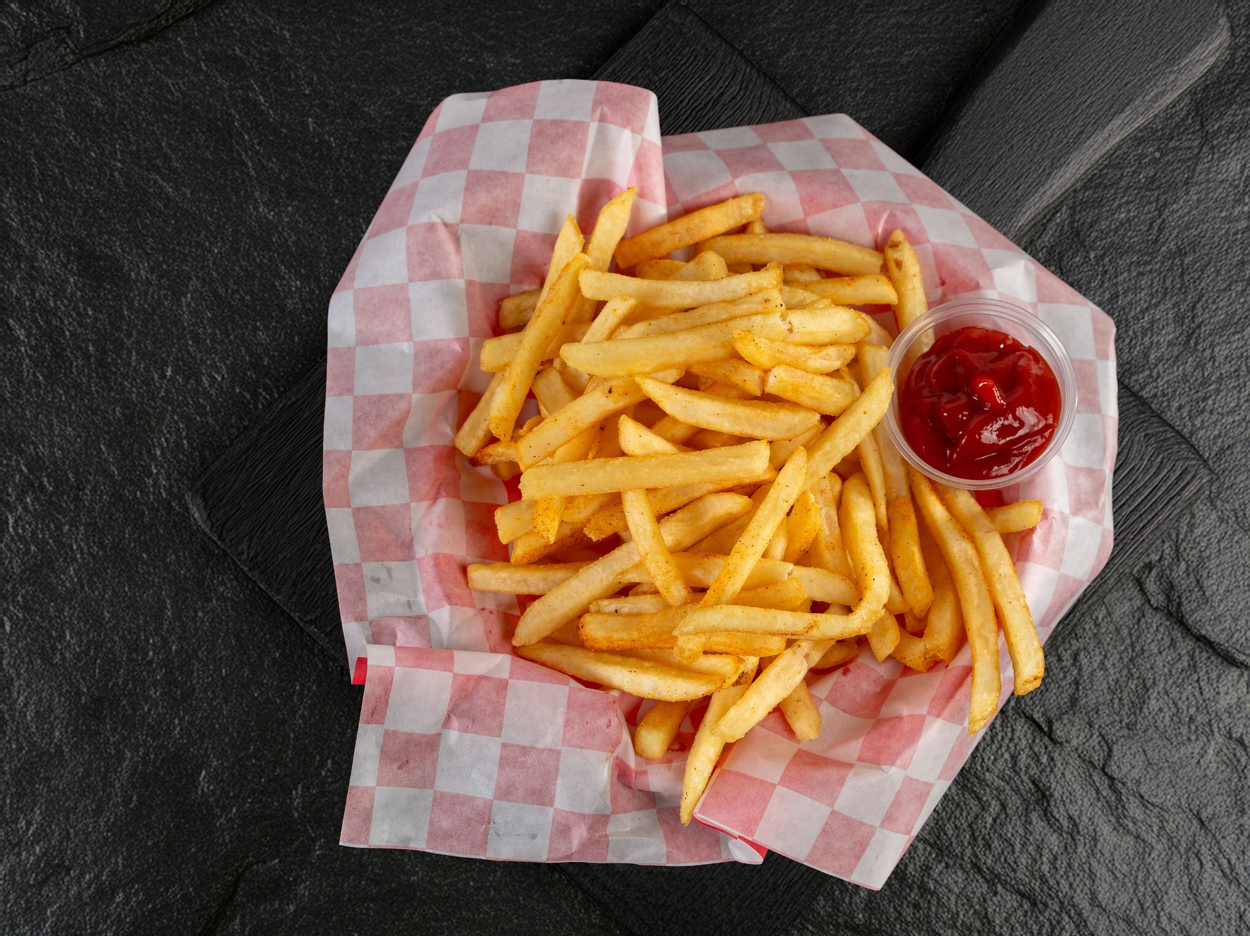 Kid's French Fries /بطاطا مقلية للأطفال.