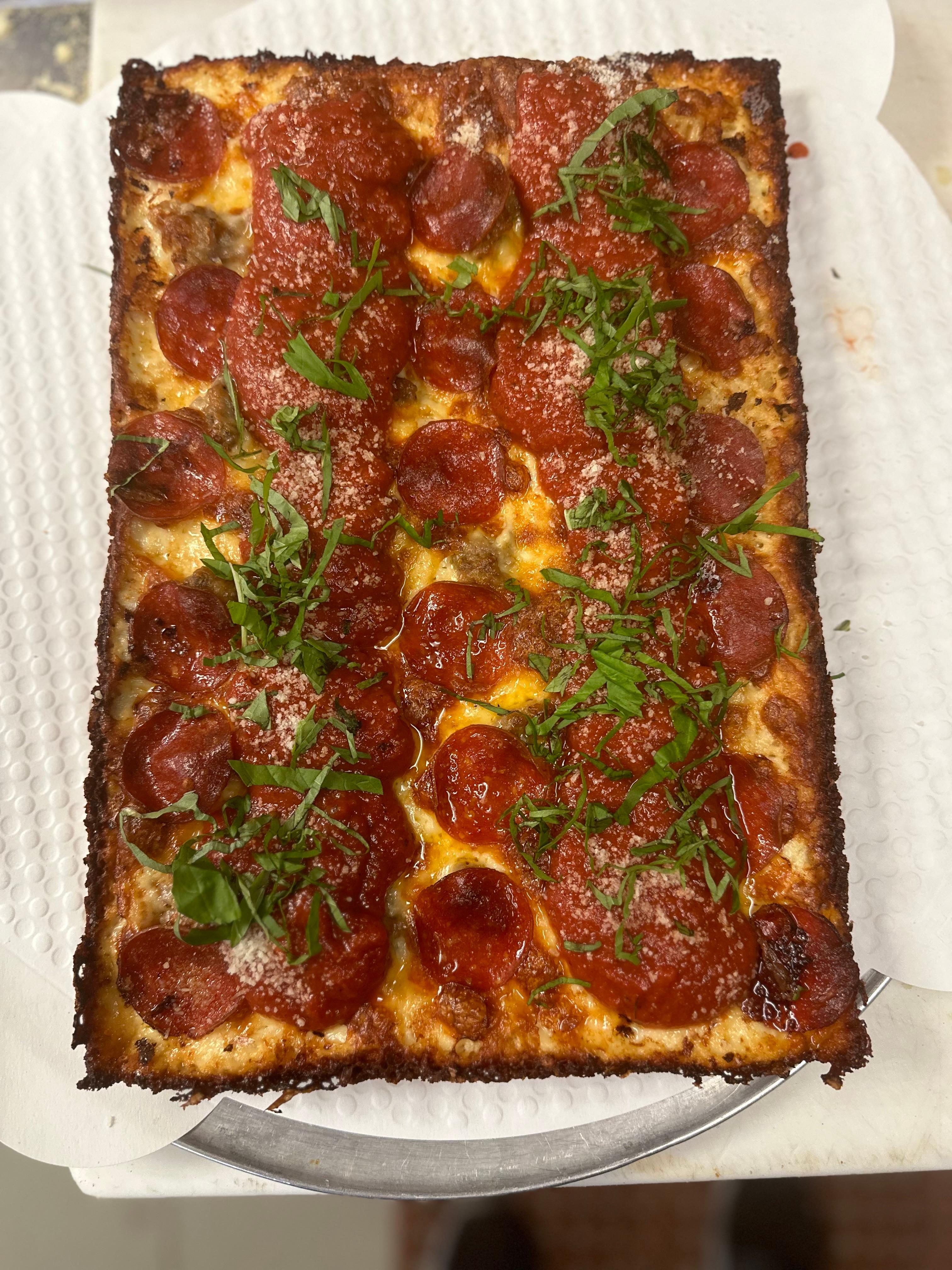 Detroit Style Build Your Own (10x14).