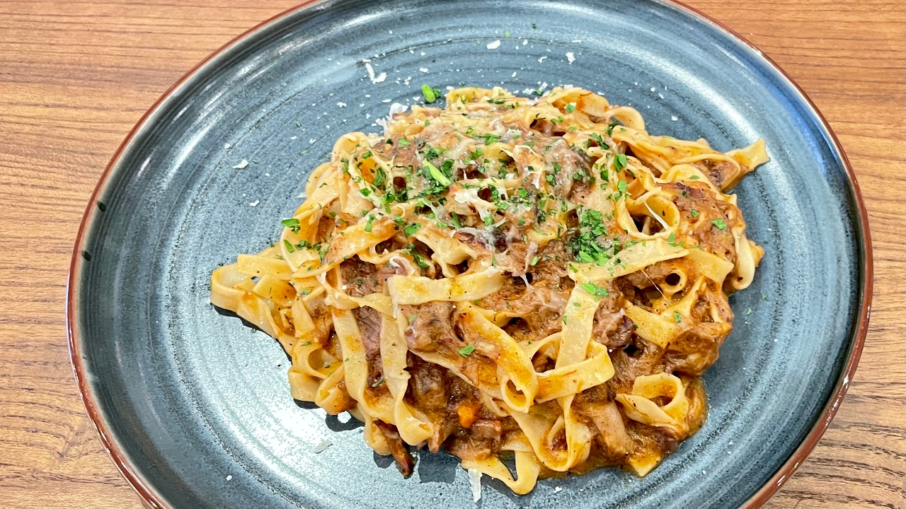 Fettuccine Oxtail.