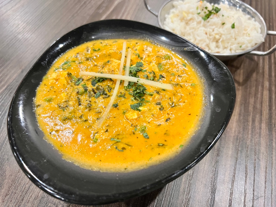 Methi Malai Mutter Paneer.