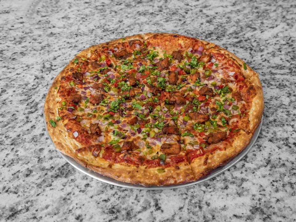 XL CHICKEN TIKKA PIZZA.