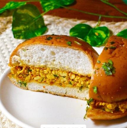 Spicy Paneer Burger.