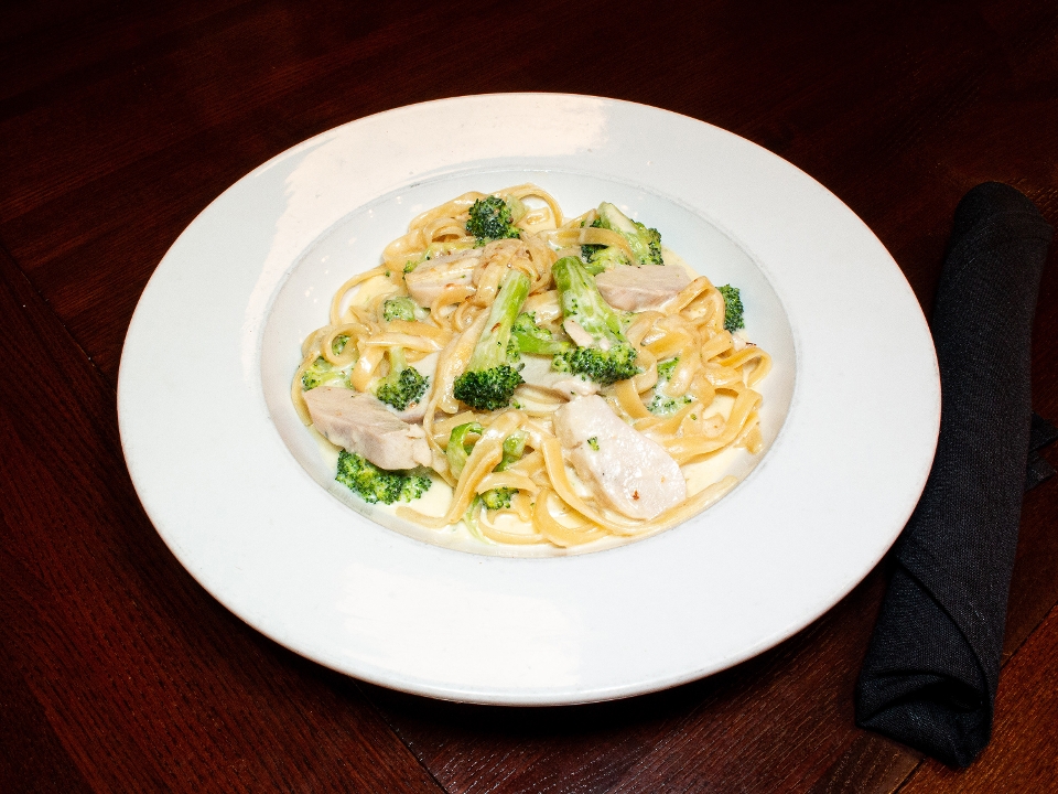 Fettuccine Broccoli Chicken.