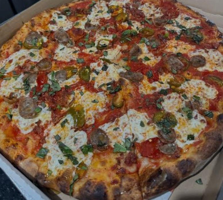 SM FULL SPECIALTY PIZZA.