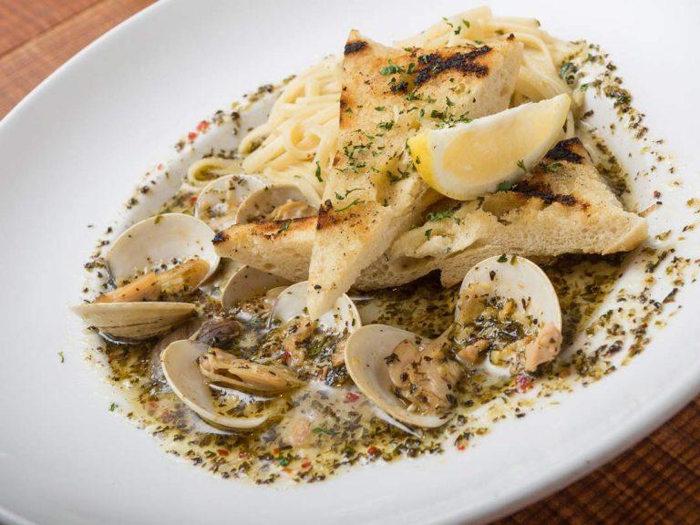 Linguini with Clam Sauce.