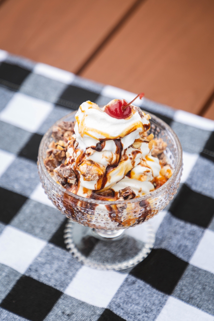 Snickers Sundae.