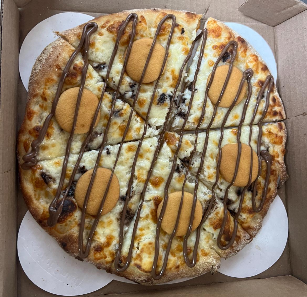 10" Pizza With Nutella.