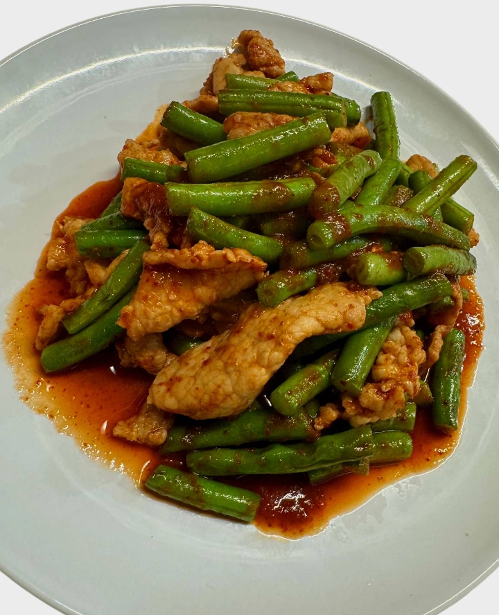 Pad Prik Khing ผัดพริกขิง.