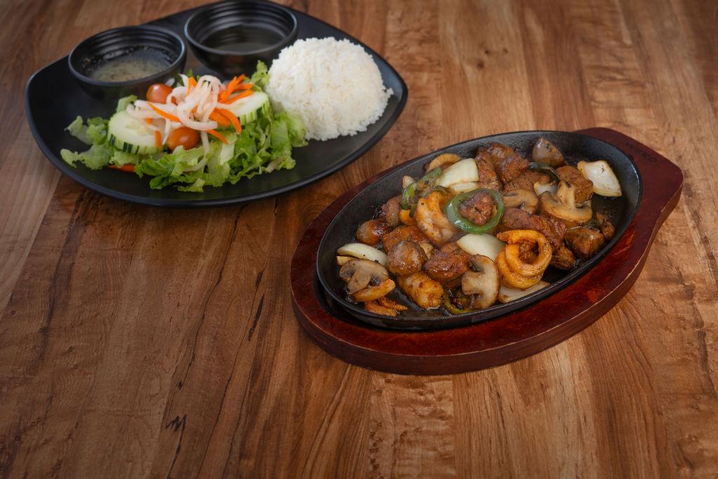 Bo Luc Lac (Shaking Beef).