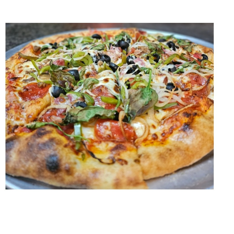 12" Hala Supreme Pizza.