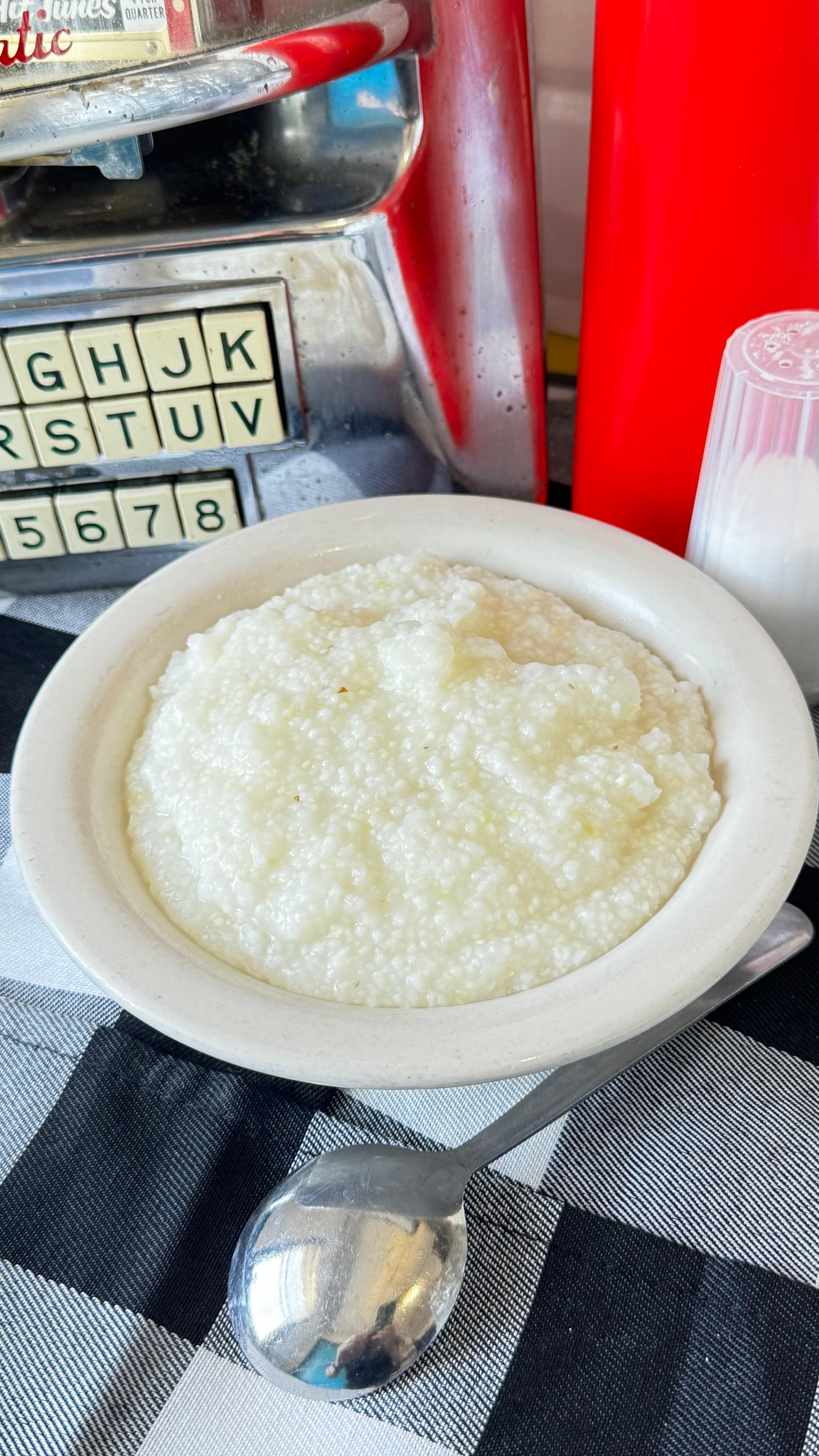Grits*.