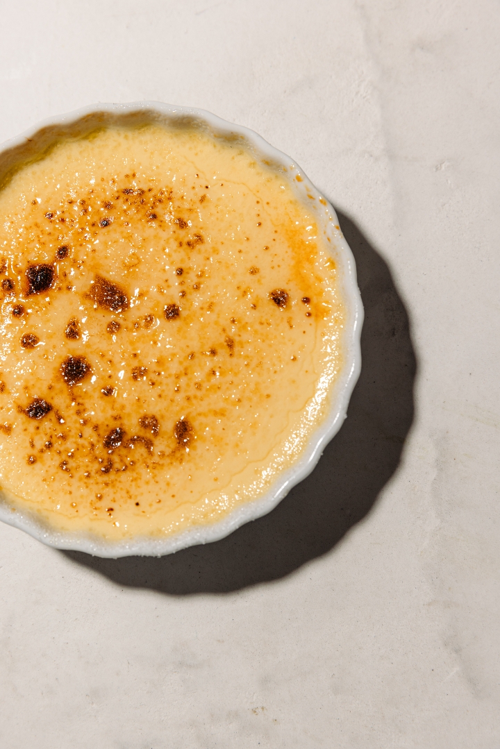 VANILLA CREME BRULEE.