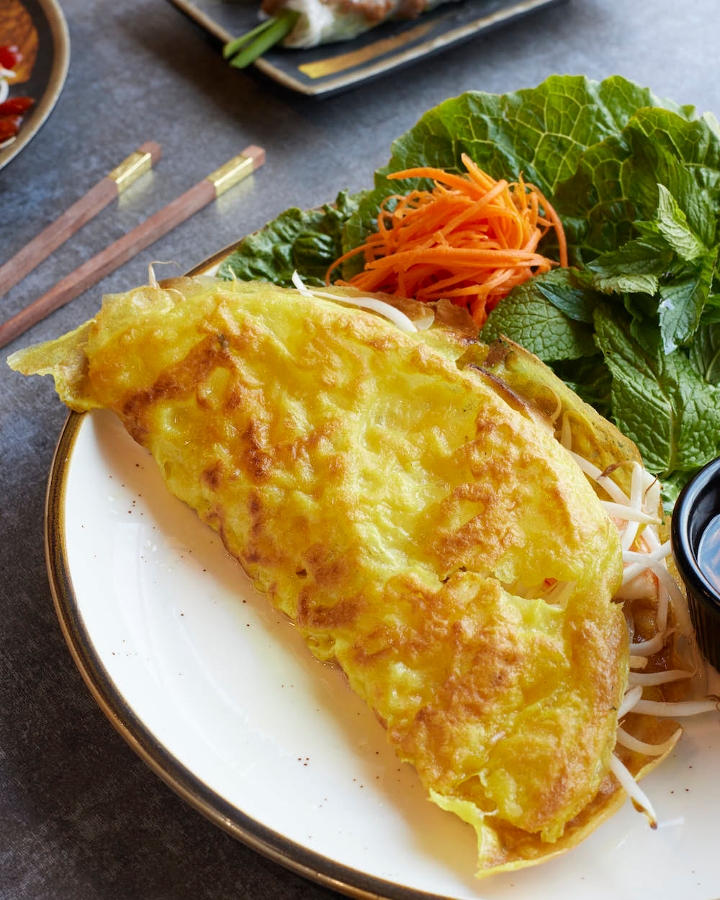 A15 Banh Xeo - Vietnamese Pancake.