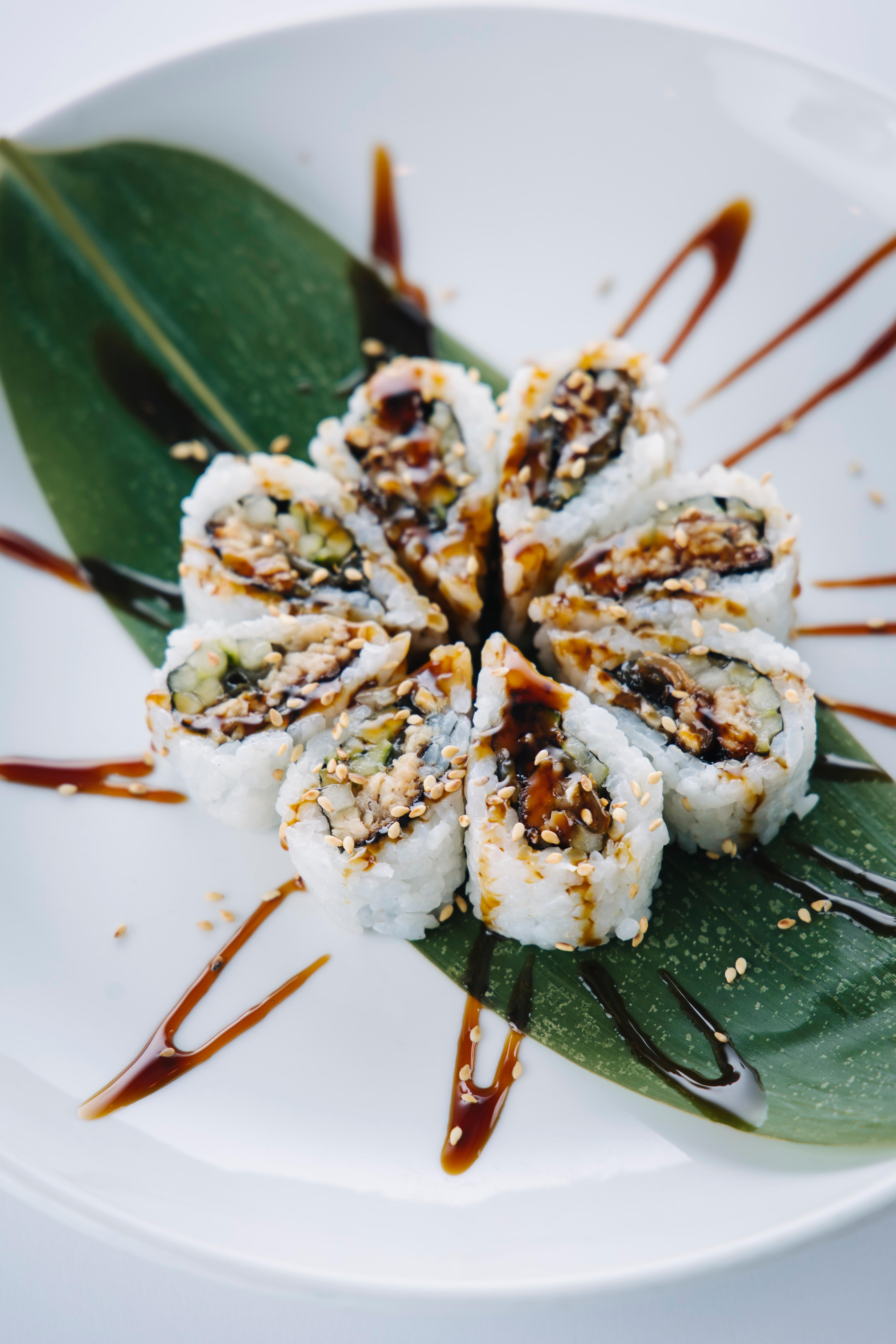 Eel Roll.