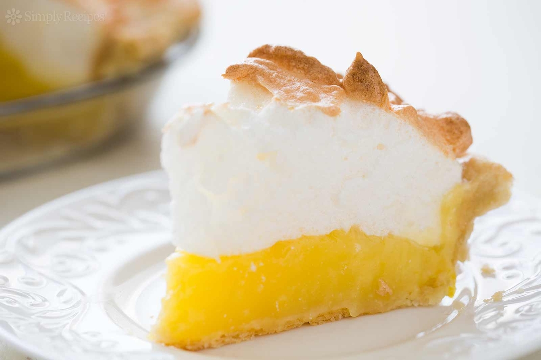 Lemon meringue - Slice.