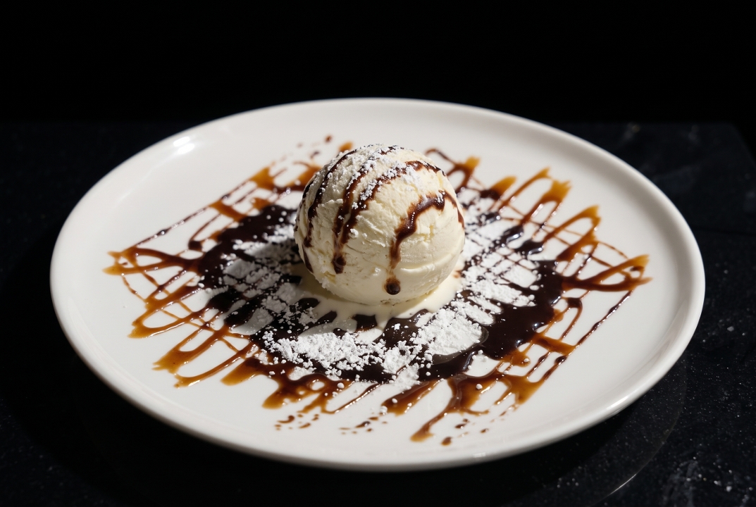 Scoop Ice Cream.