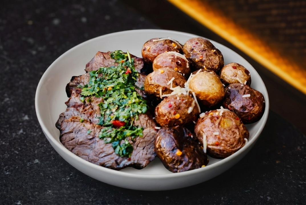 Potatoes & Steak Bites.