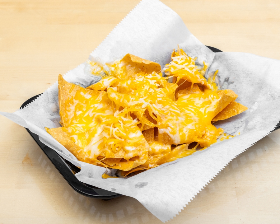 Nachos de Queso (Cheese).