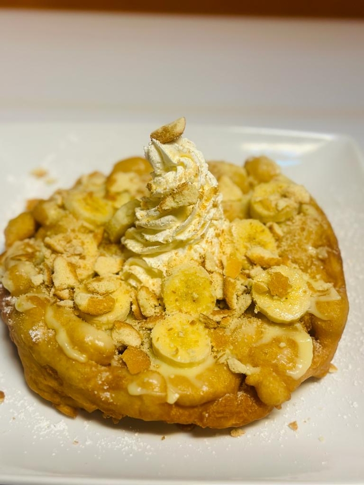 Banana Pudding Funnel Cake.