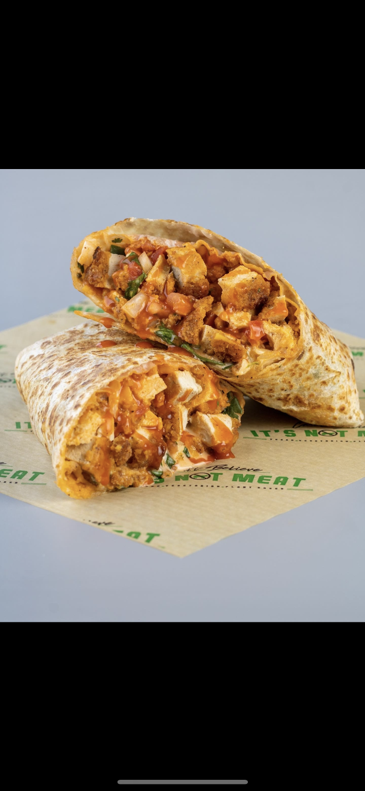 BUFFALO CHIK’N WRAP.