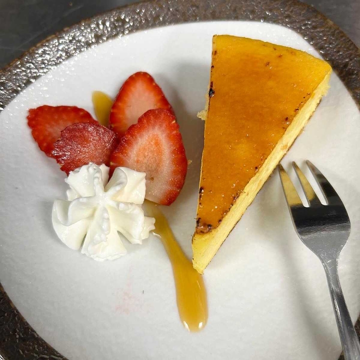 Yuzu Cheesecake.