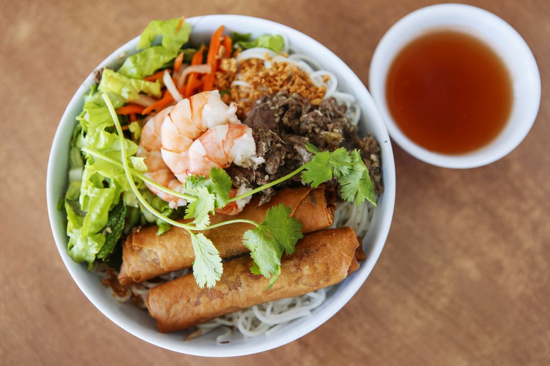 Bun Cha Gio Thit Nuong.