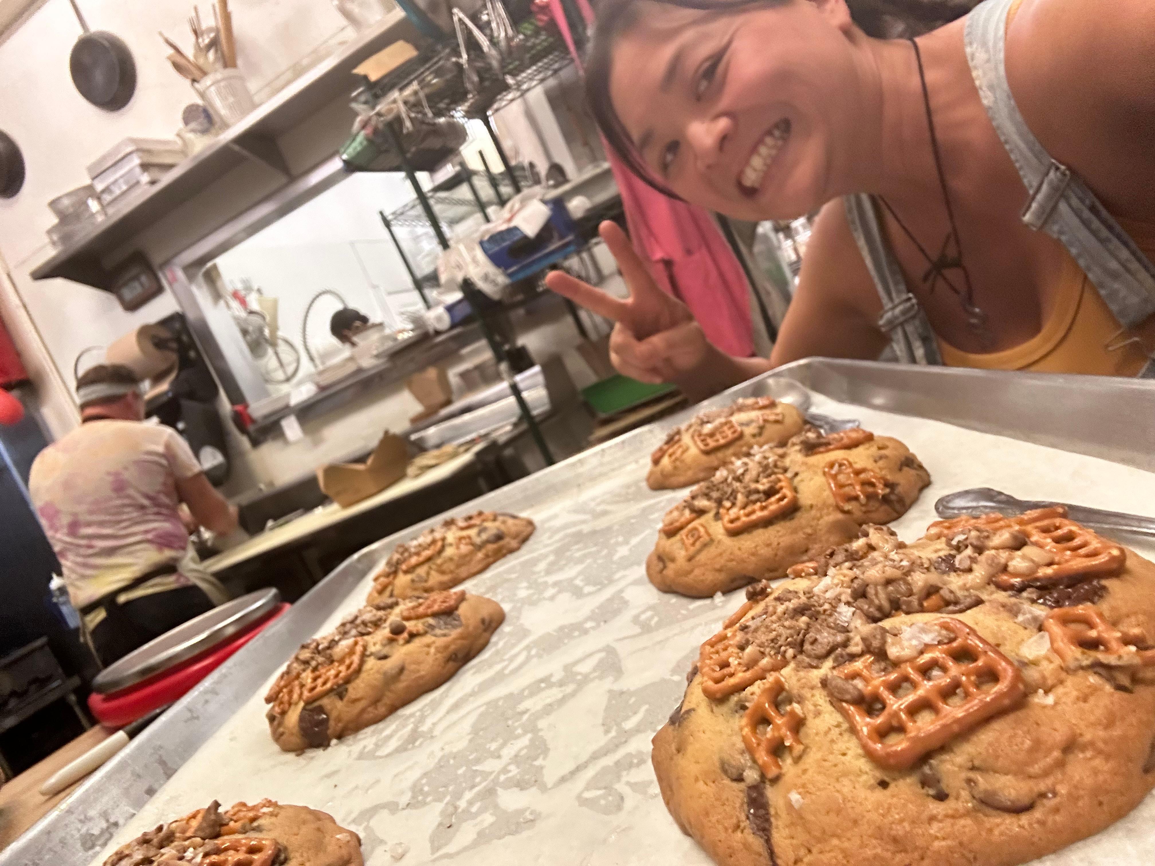 Crack Cookie.