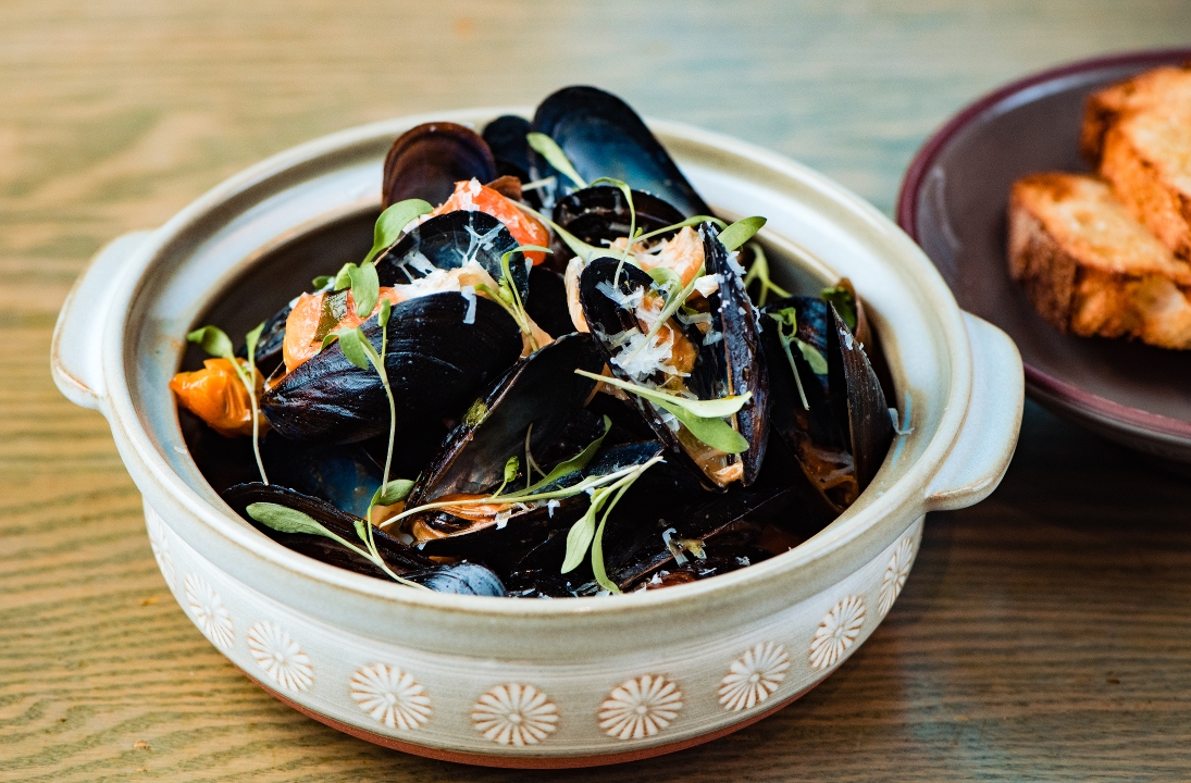 Steamed Mussels.