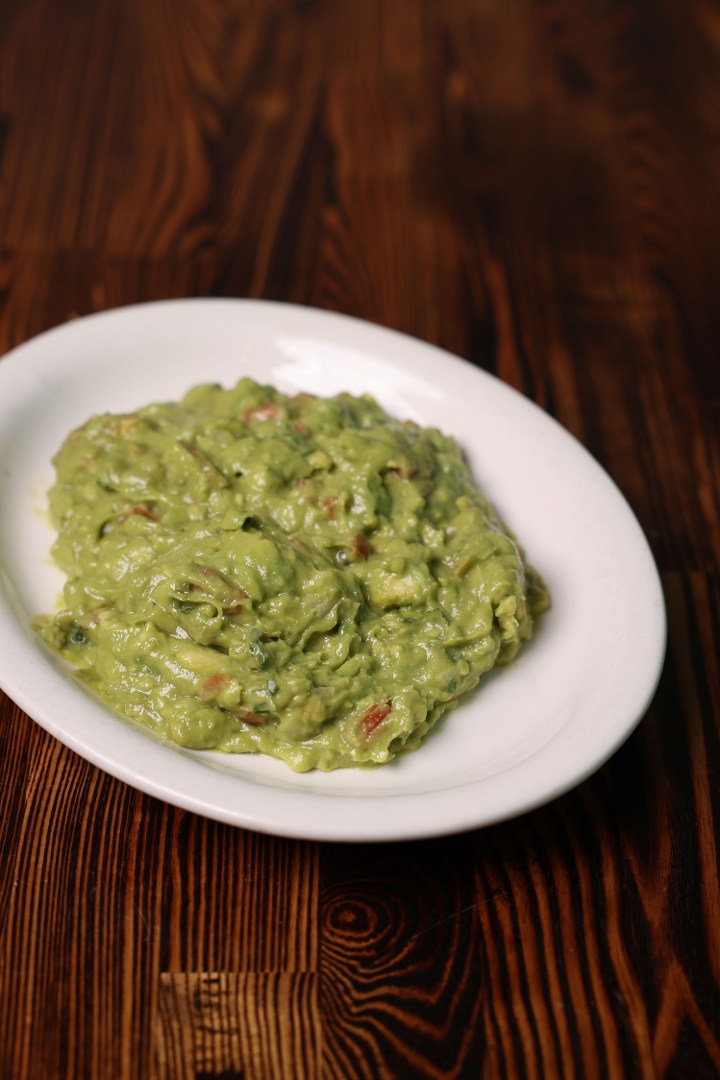 Lg Guacamole 8oz.