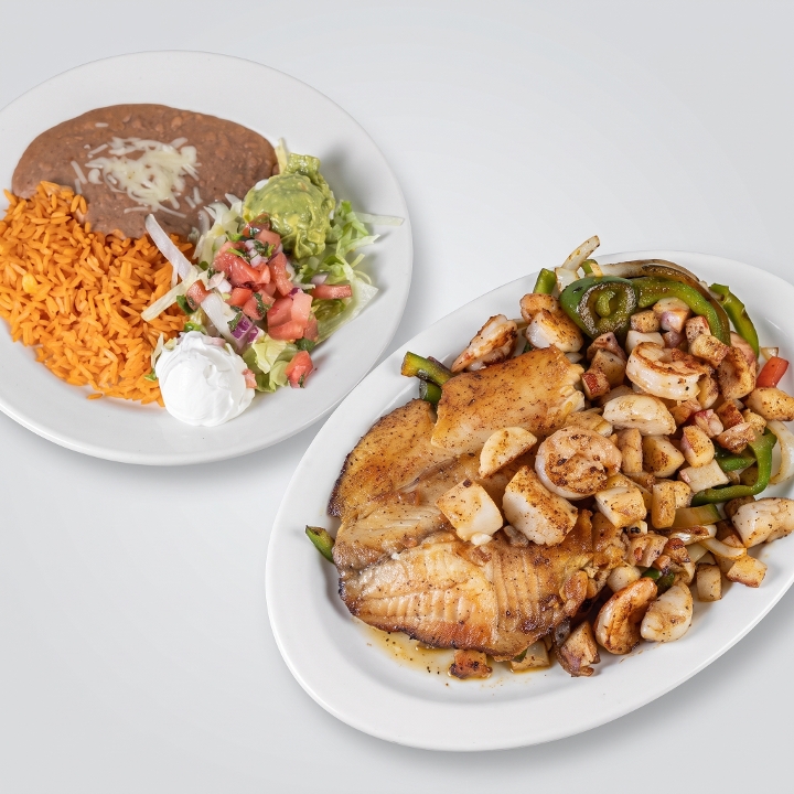 11: Lunch Fajita Texana.