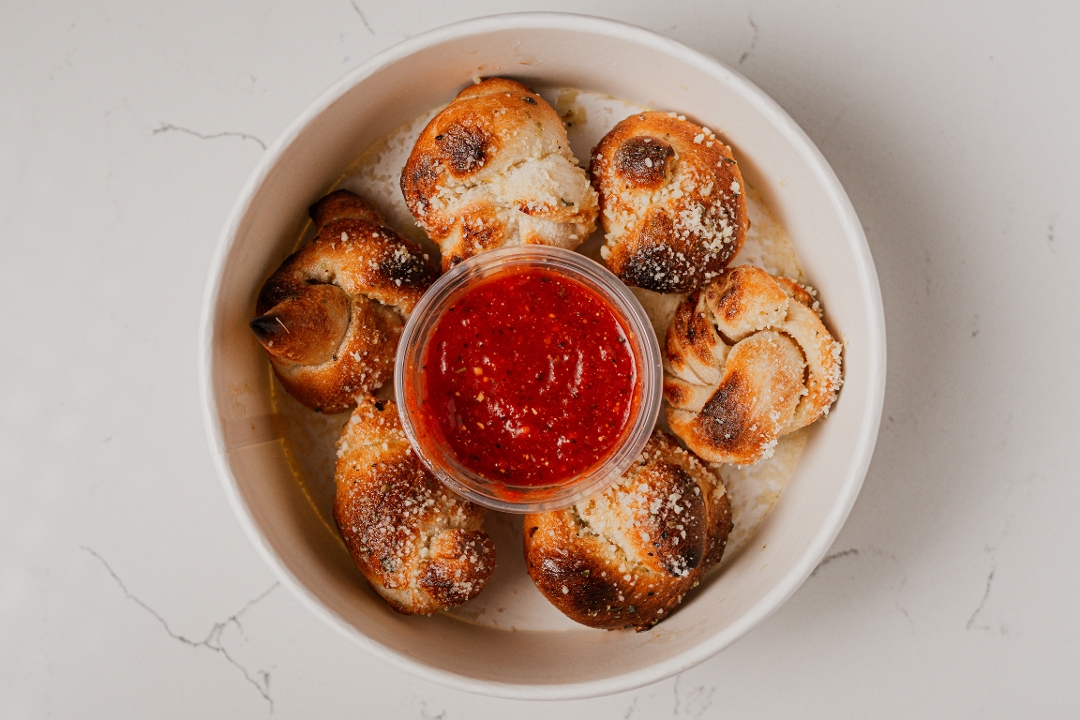 Garlic Knots.