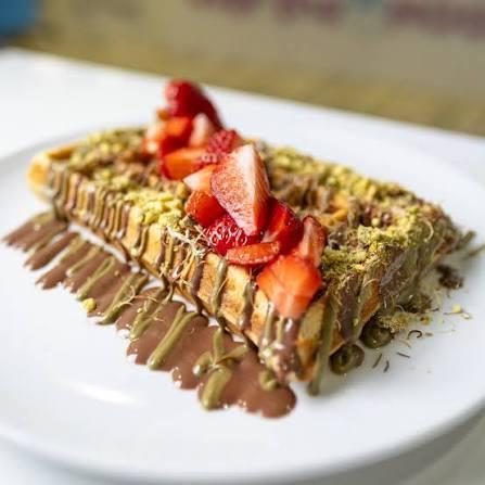 Dubai Chocolate Waffle.