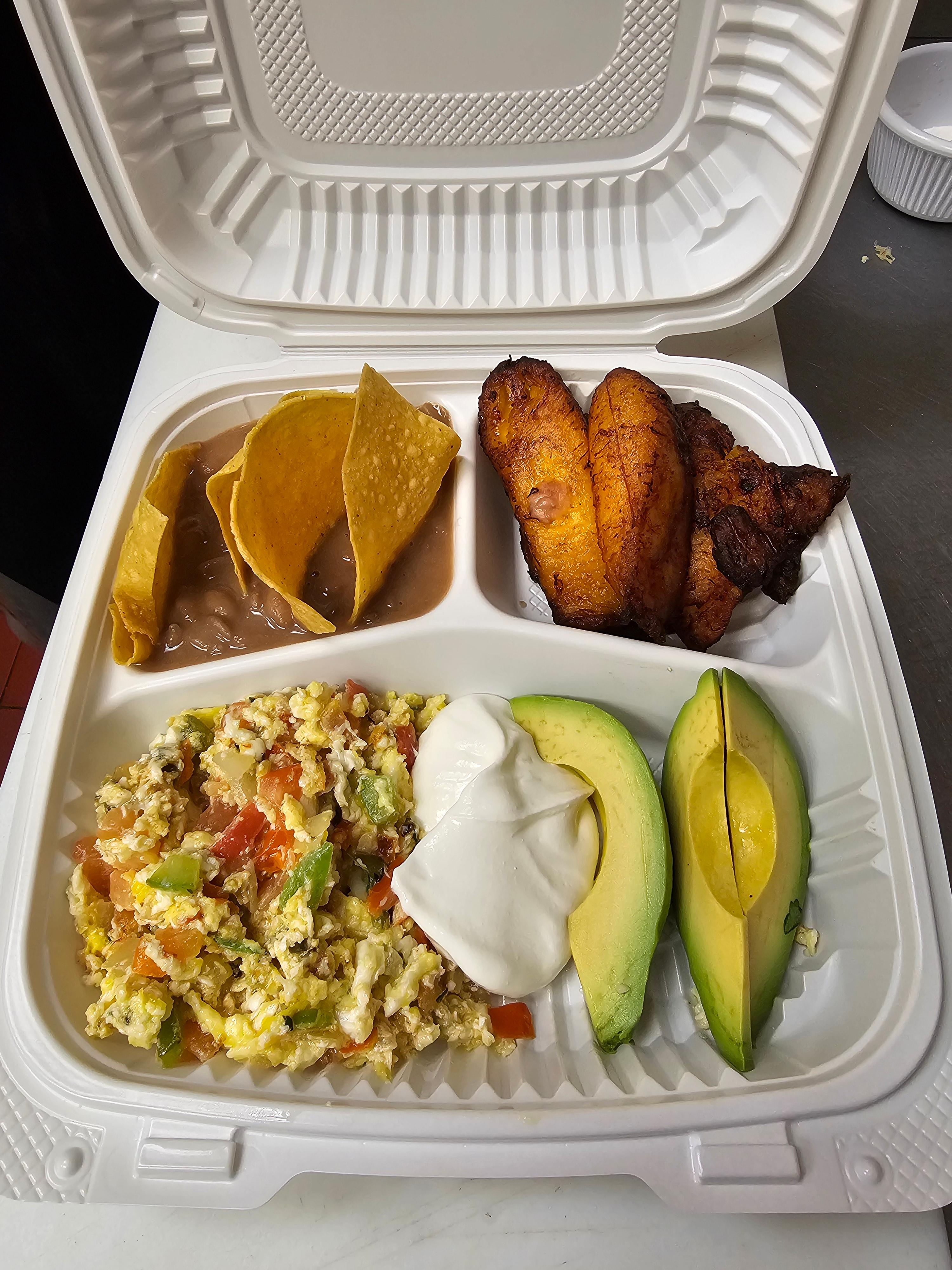 Desayuno Típico.