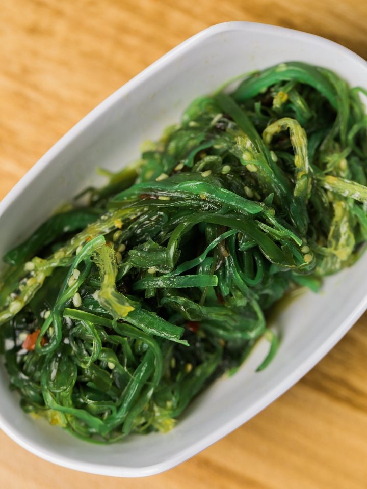 Seaweed Salad (1/2) Pint.