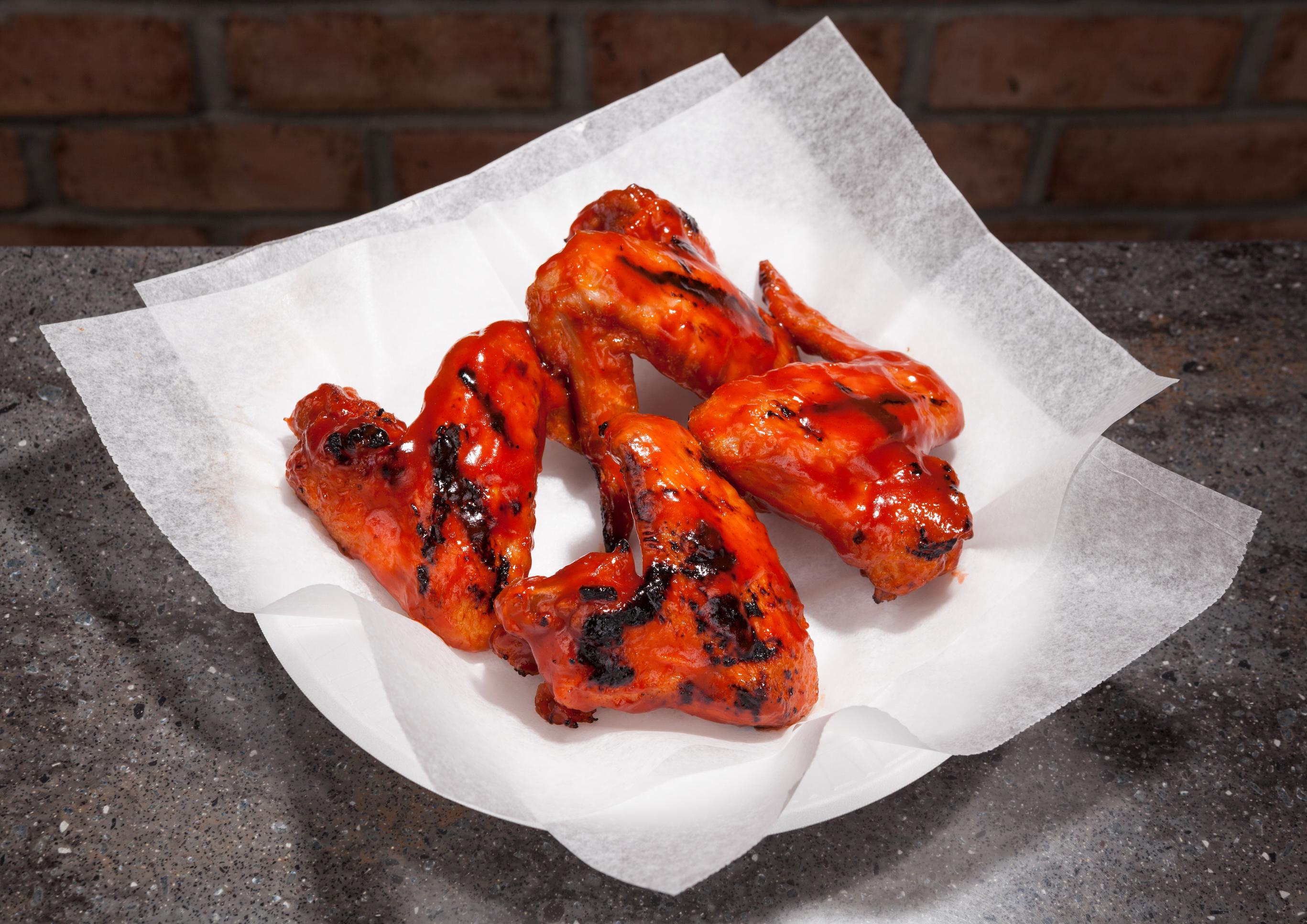 5 Wings.