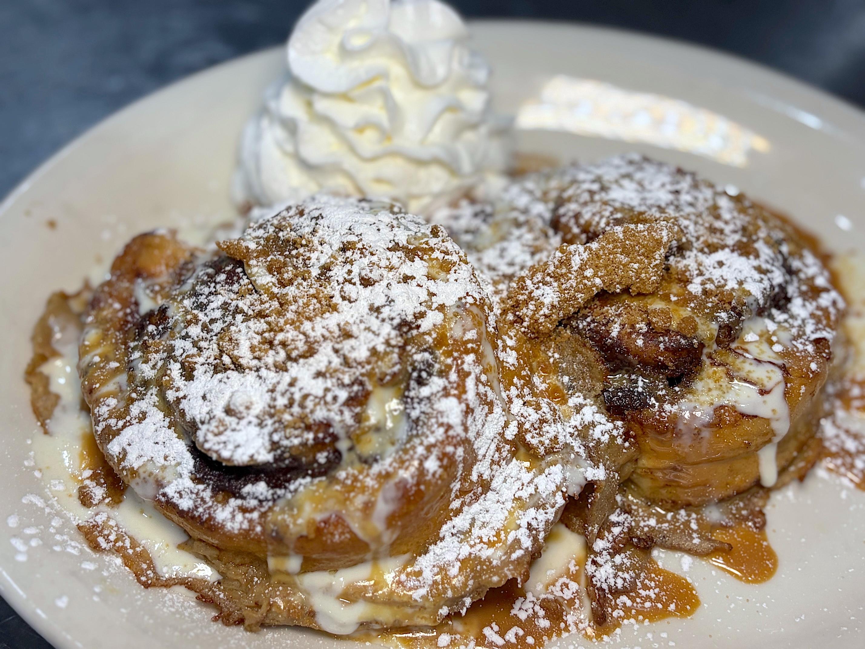 Cinnamon Swirl FT.