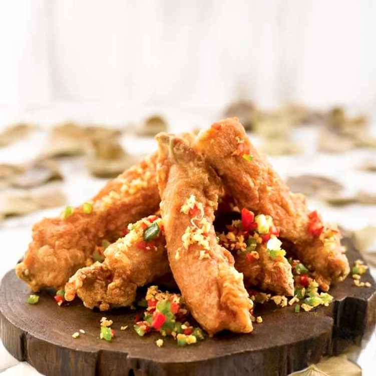 SP3. 椒鹽肉排/Crispy Salt & Pepper Pork Chop.