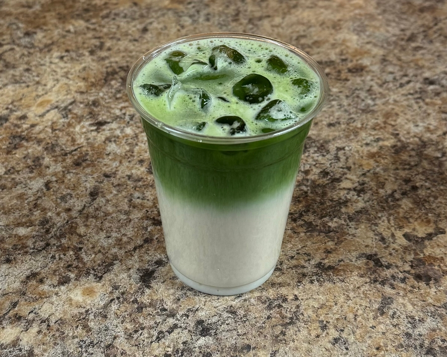 Matchata (Horchata Matcha).