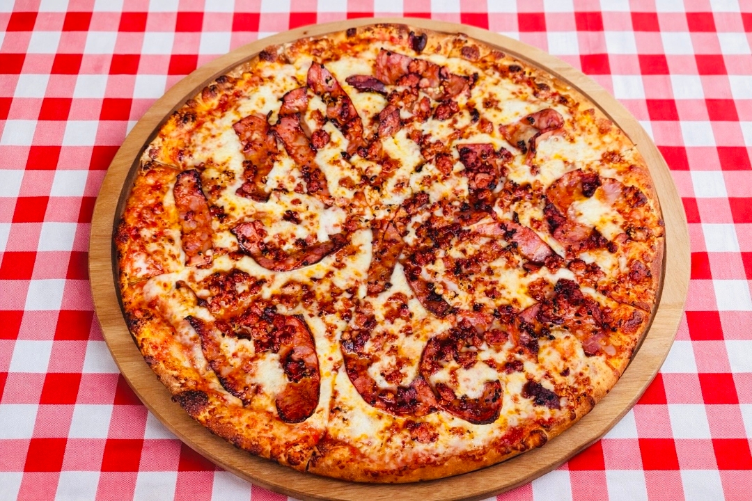 Lg Azorian Pizza 16( Italian Style).