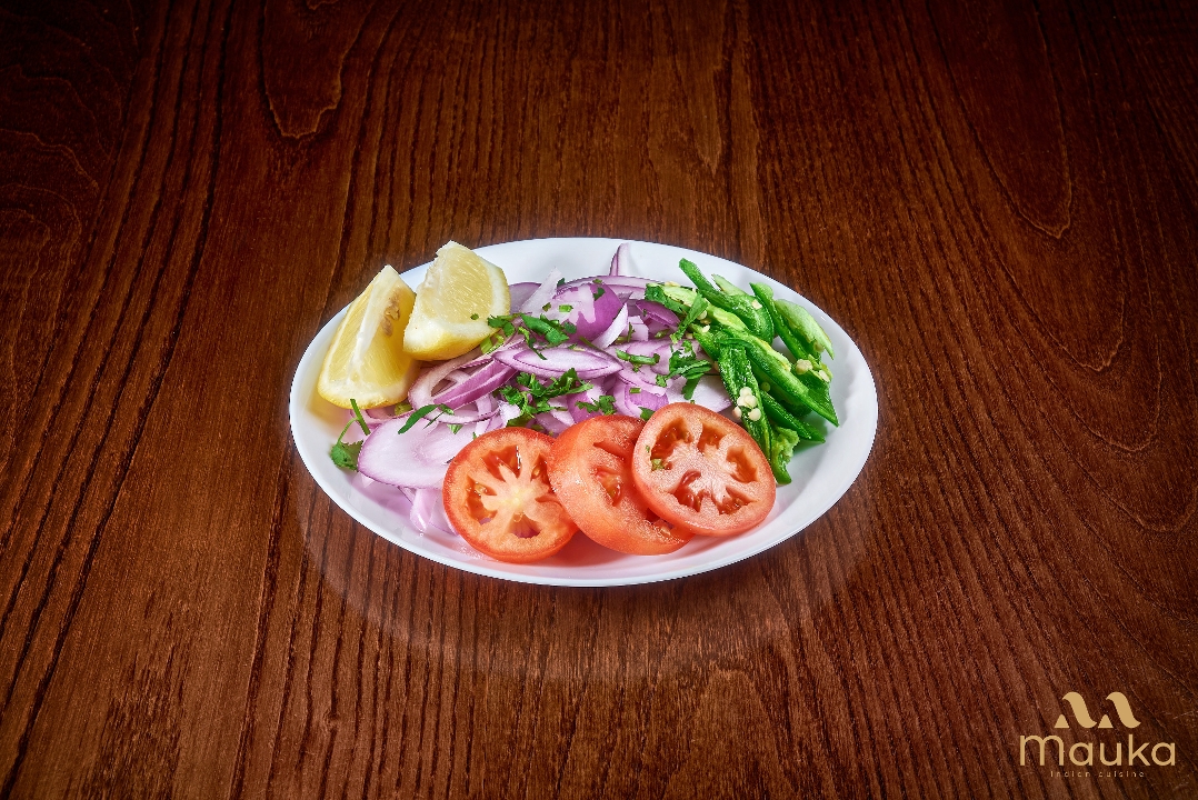 Sliced Onion/Chili/Lemon.