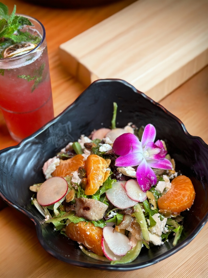 Algo light Salad.