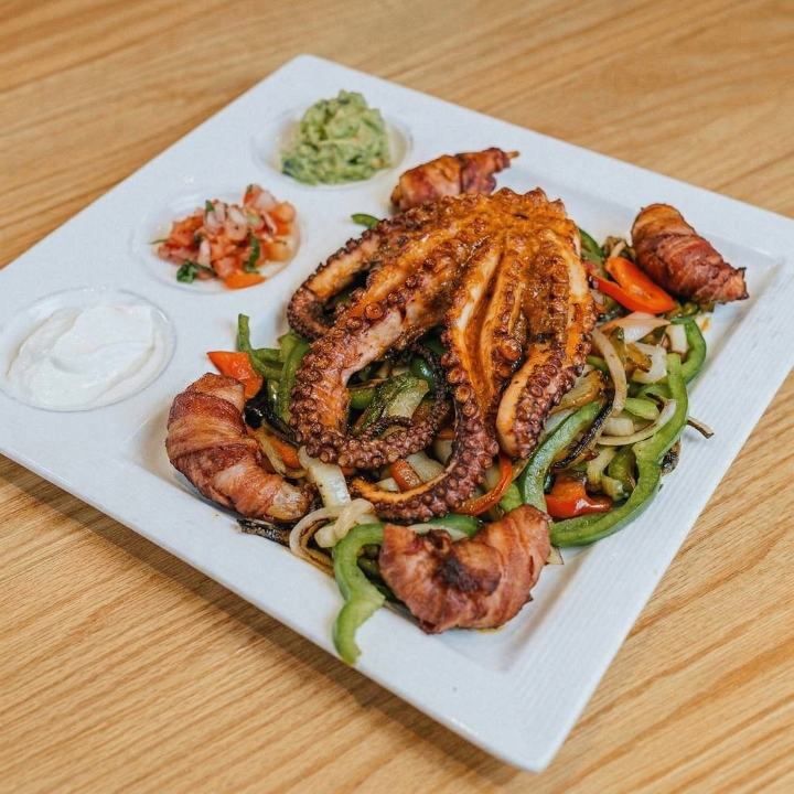 Pulpo Zarandeado.