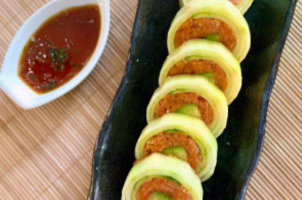 Spicy Tuna avocado naruto.