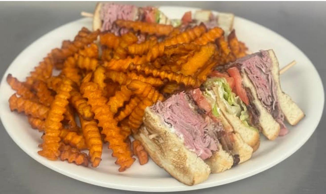 Roast Beef Club.
